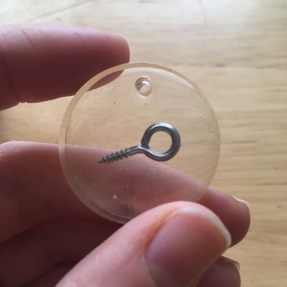 Handmade Screw Eye Resin Charm - Picture 7 of 8